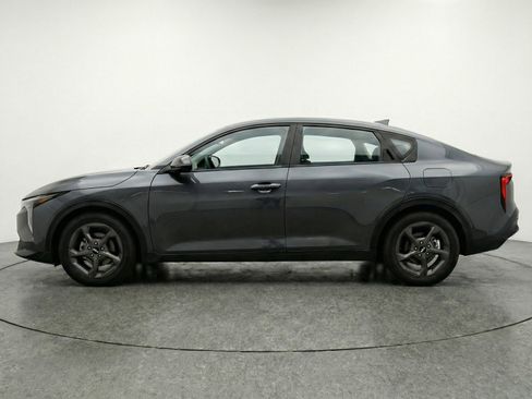 Used 2025 Kia K4 FWD image 5