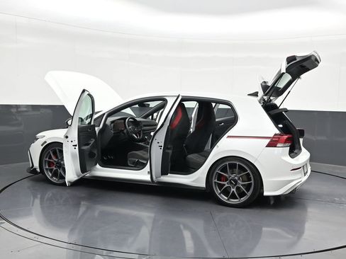 Used 2022 Volkswagen GTI S FWD image 33
