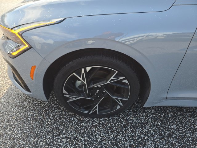 Used 2025 Kia K5 GT-Line w/ GT-Line Premium Package FWD image 7