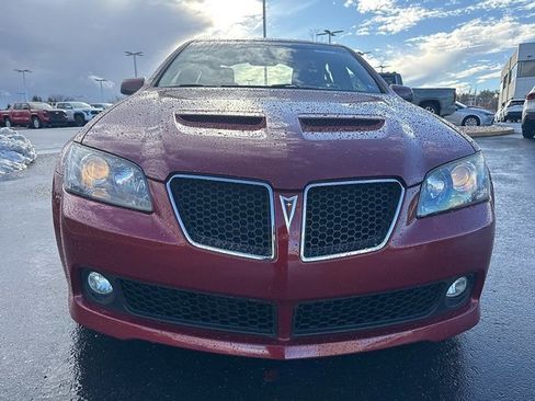 Used 2009 Pontiac G8 GT w/ Premium Package image 2