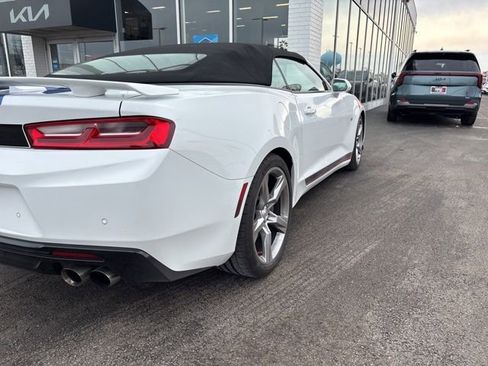 Used 2017 Chevrolet Camaro SS image 11