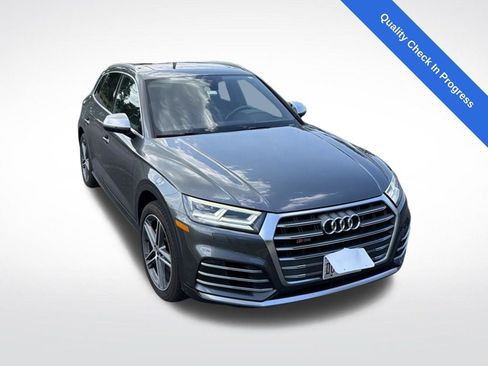 Used 2019 Audi SQ5 Premium Plus w/ Premium Plus Package AWD/4WD image 1