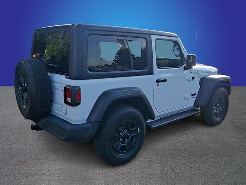 Used 2023 Jeep Wrangler Sport AWD/4WD image 4