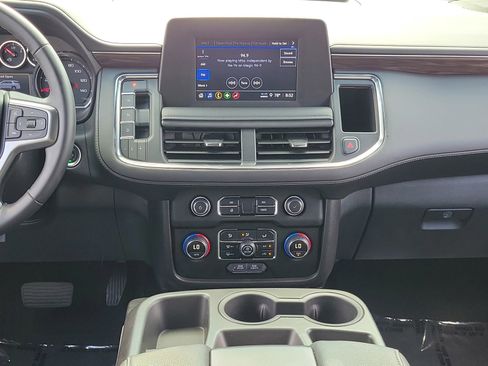 Used 2024 Chevrolet Tahoe LS RWD image 29