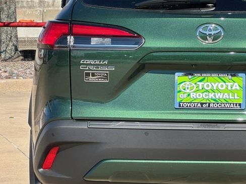New 2026 Toyota Corolla Cross XLE w/ Convenience Package image 5