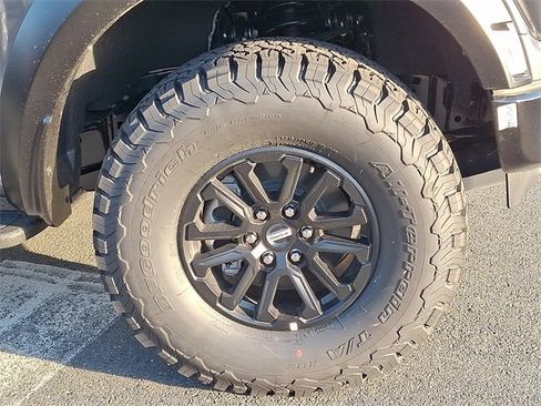 Used 2025 Ford F150 Raptor image 10