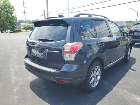 Used 2018 Subaru Forester 2.5i Touring w/ Popular Package #3B AWD/4WD image 3