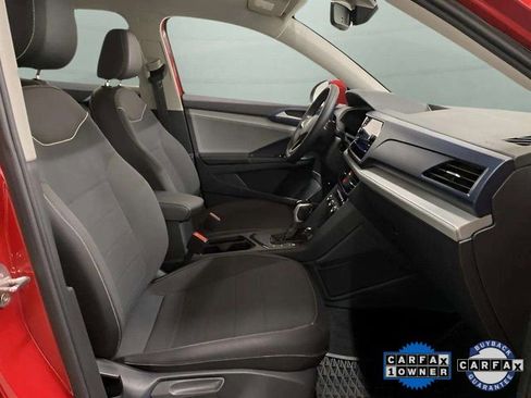 Used 2024 Volkswagen Taos SE image 83