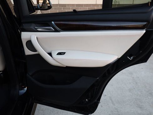 Used 2017 BMW X3 xDrive28i image 22