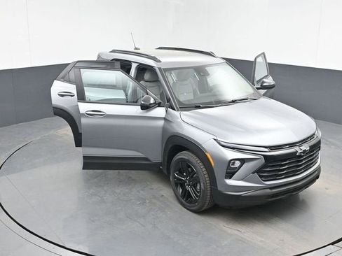 New 2026 Chevrolet TrailBlazer LT w/ Midnight Edition FWD image 46