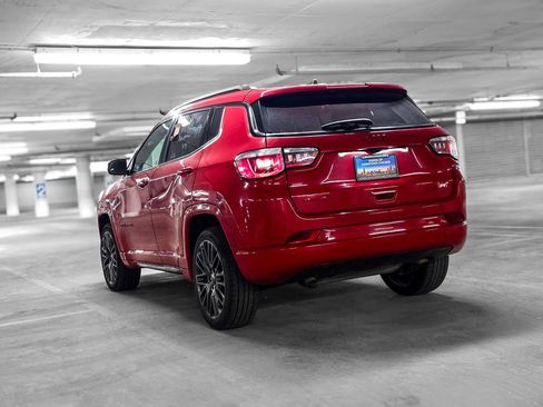 Used 2023 Jeep Compass Limited image 5