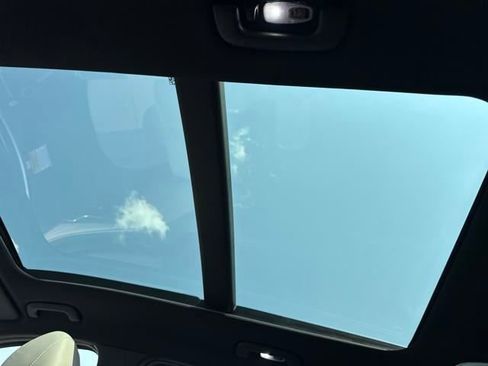 New 2025 Hyundai Tucson Limited image 35