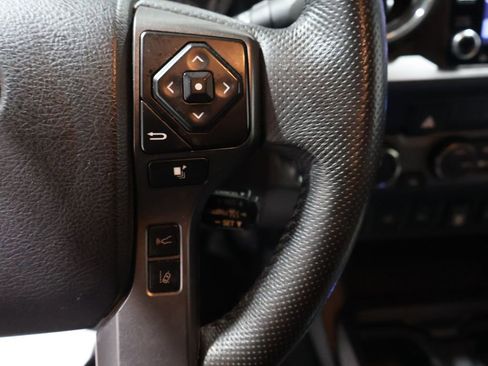 Used 2021 Toyota Tacoma TRD Sport w/ Technology Package image 33