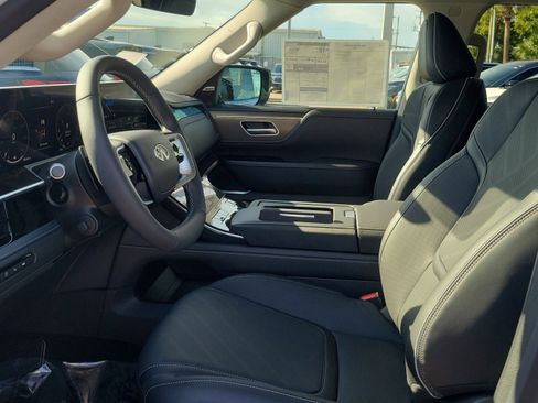 New 2026 INFINITI QX80 Luxe image 19