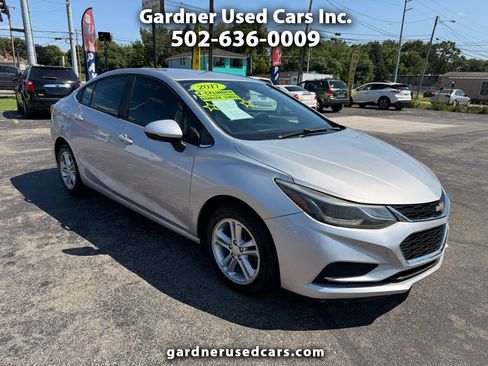 Used 2017 Chevrolet Cruze LT w/ Convenience Package FWD image 1
