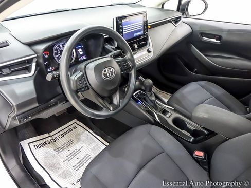Used 2021 Toyota Corolla LE FWD image 13