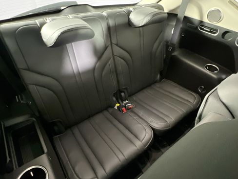 Used 2024 Genesis GV80 3.5T w/ Advanced Package image 27