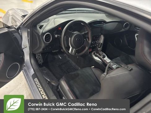 Used 2016 Subaru BRZ Limited w/ Popular Package #4 RWD image 11