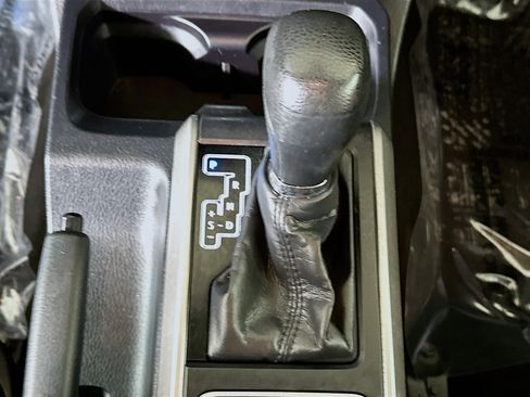 Used 2021 Toyota Tacoma SR5 image 20