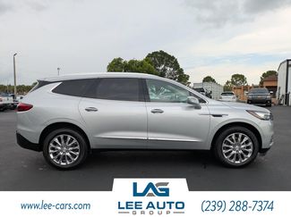 Used 2020 Buick Enclave Essence w/ Sound and Sites Package FWD video 2