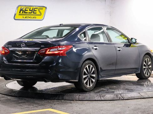 Used 2018 Nissan Altima 2.5 SL FWD image 4
