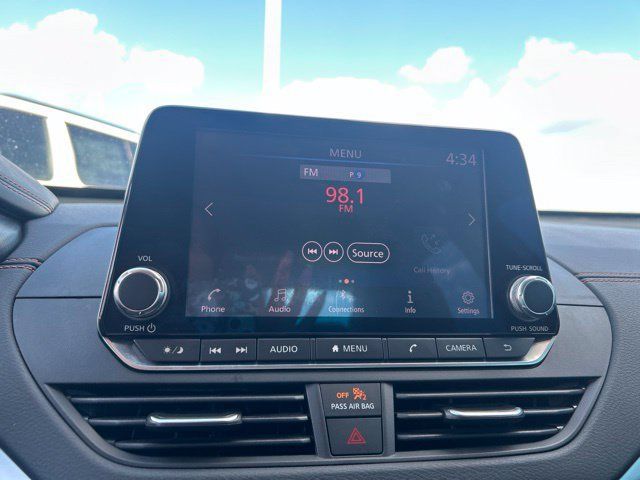 Used 2020 Nissan Altima 2.5 SR w/ Premium Package FWD image 23