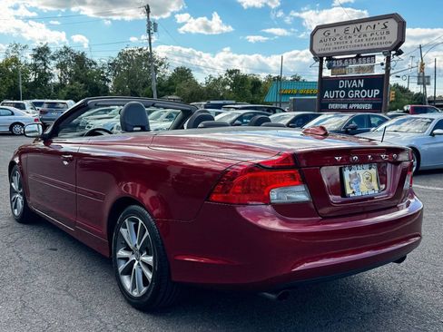 Used 2011 Volvo C70 T5 w/ Climate Pkg FWD image 4