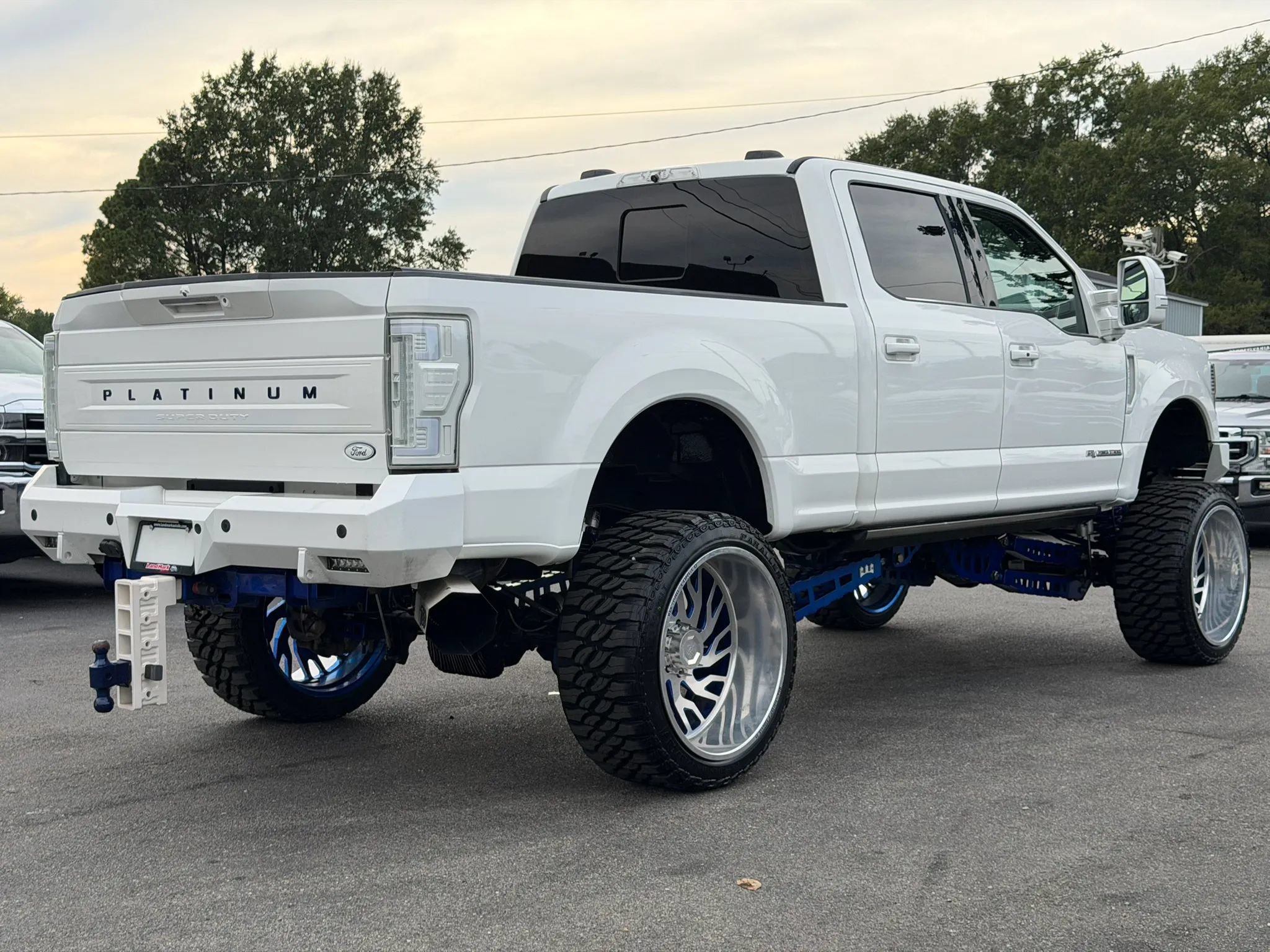 Used 2022 Ford F250 Platinum AWD/4WD image 5