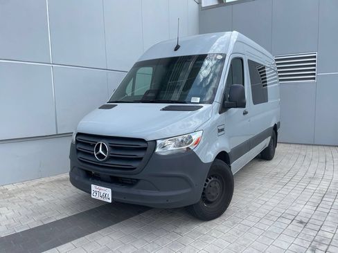 Certified 2025 Mercedes-Benz Sprinter 2500 image 1