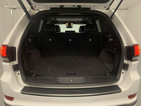 Used 2020 Jeep Grand Cherokee Limited X image 23