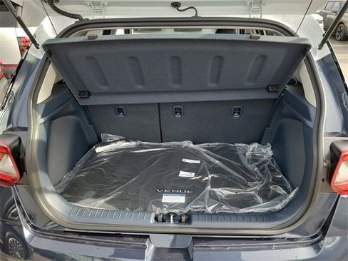 New 2026 Hyundai Venue SEL image 22