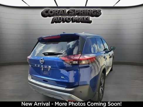 Certified 2023 Nissan Rogue SL w/ SL Premium Package FWD image 4
