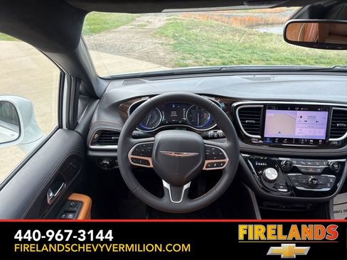 Used 2022 Chrysler Pacifica Pinnacle image 51