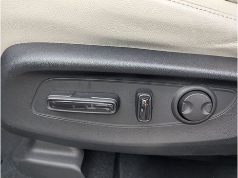Used 2025 Honda CR-V EX-L image 18