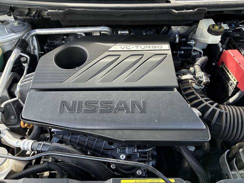 Used 2023 Nissan Rogue SV AWD/4WD image 17