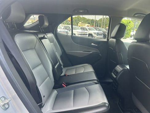 Used 2018 Chevrolet Equinox Premier FWD image 8