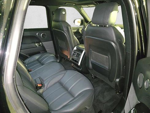 Used 2016 Land Rover Range Rover Sport HSE image 11
