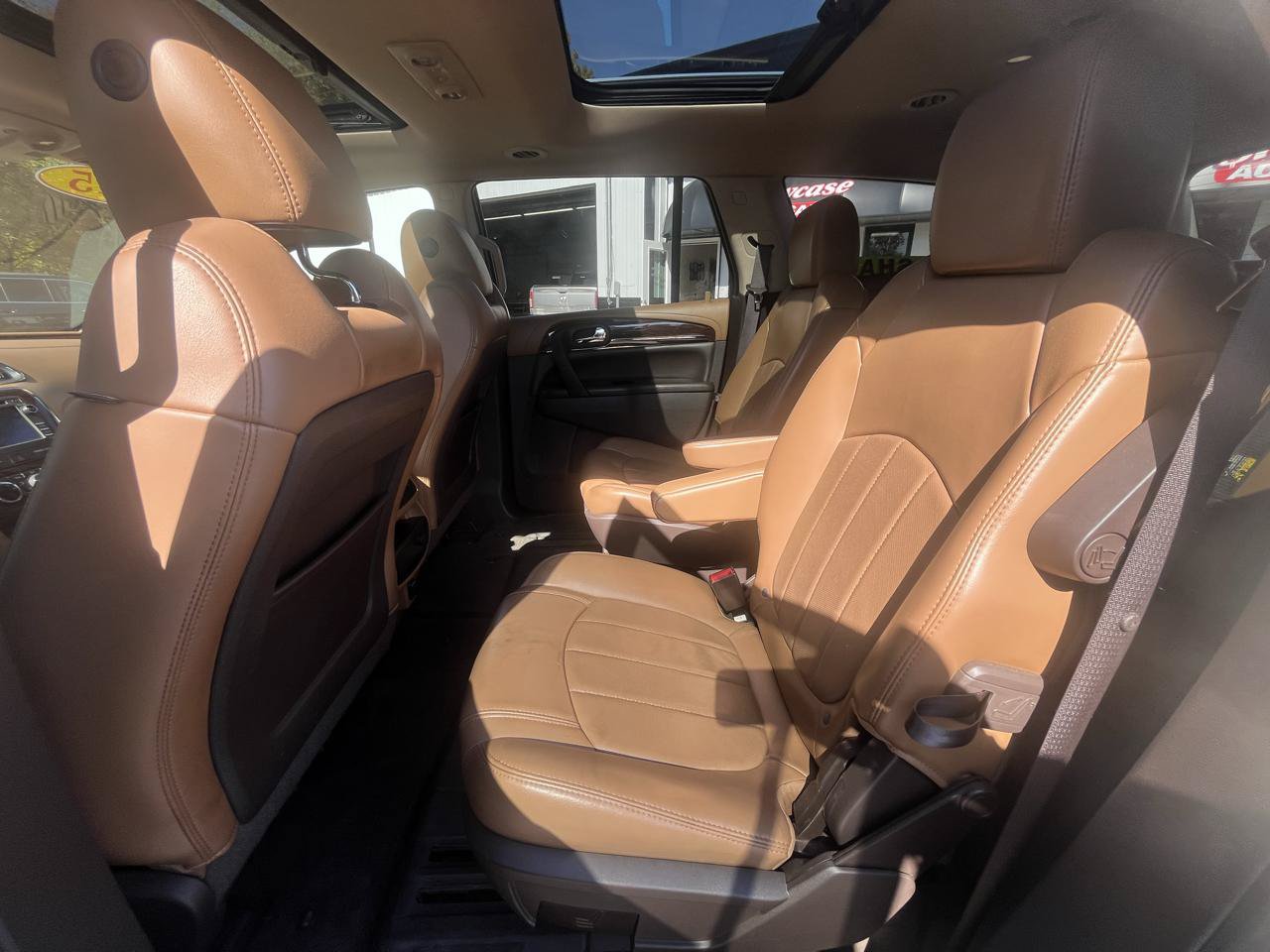 Used 2015 Buick Enclave Leather AWD/4WD image 18