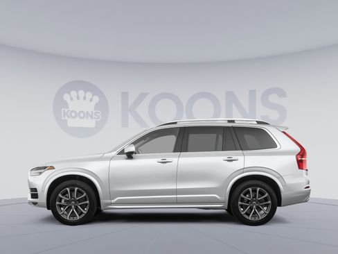 Used 2022 Volvo XC90 T6 Momentum w/ Advanced Package AWD/4WD image 2