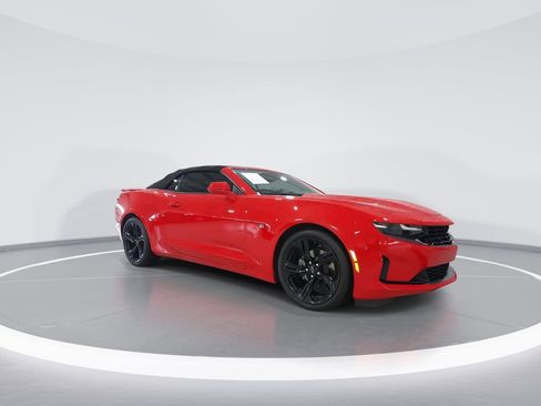 Used 2023 Chevrolet Camaro LT w/ Technology Package image 2