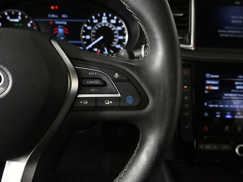 Used 2021 INFINITI QX50 Luxe w/ Appearance Package FWD image 11