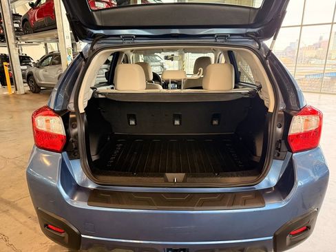 Used 2017 Subaru Crosstrek 2.0i Premium image 16