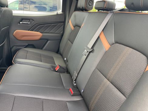 New 2026 GMC Canyon AT4 image 18