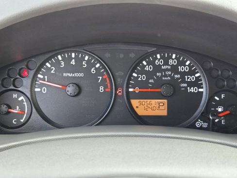 Used 2020 Nissan Frontier SV w/ Midnight Edition Floor Mats image 14