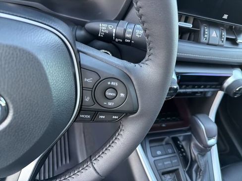 Certified 2025 Toyota RAV4 Limited w/ Advanced Technology Package FWD image 18