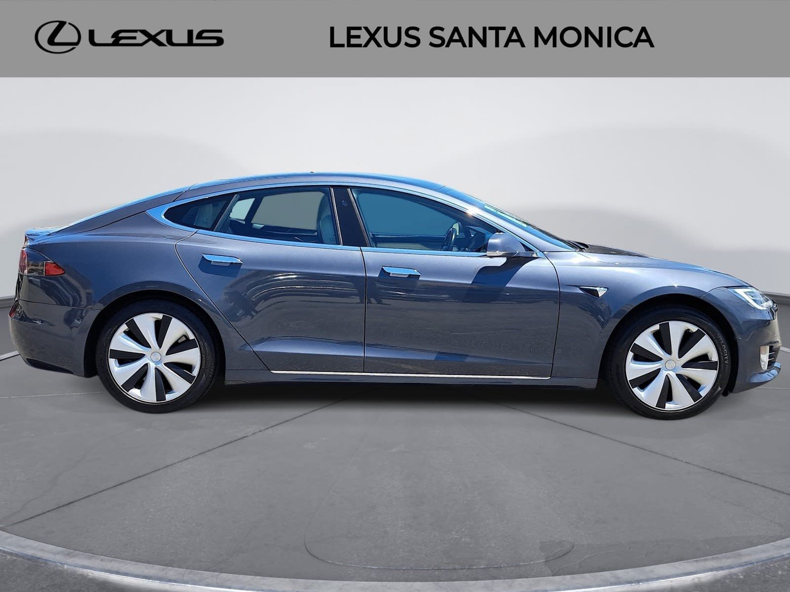Used 2020 Tesla Model S Long Range Plus AWD/4WD image 4