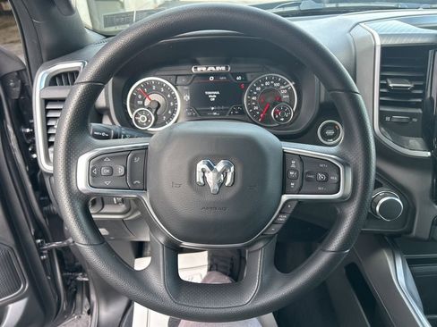 New 2026 RAM 1500 Express AWD/4WD image 9