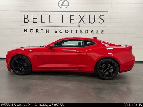 Used 2016 Chevrolet Camaro SS image 8