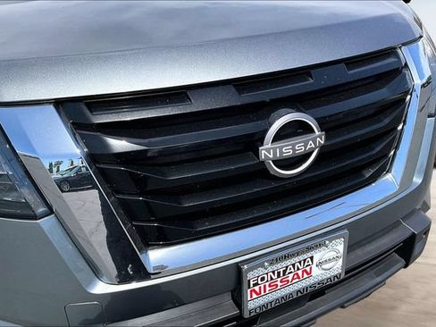 Certified 2024 Nissan Pathfinder SV FWD image 32
