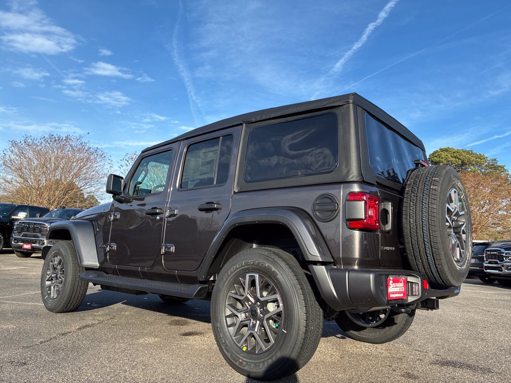 New 2026 Jeep Wrangler Unlimited Sahara AWD/4WD image 3